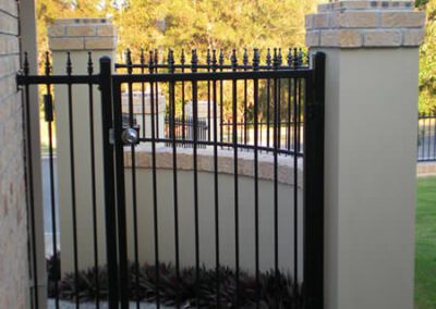 Aluminium fence Brisbane Sunshine Coast manufacturing aluminium fencing Brisbane