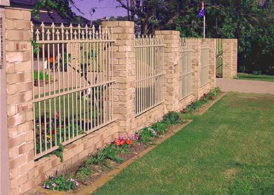 Aluminium fence Brisbane Sunshine Coast manufacturing aluminium fencing Brisbane