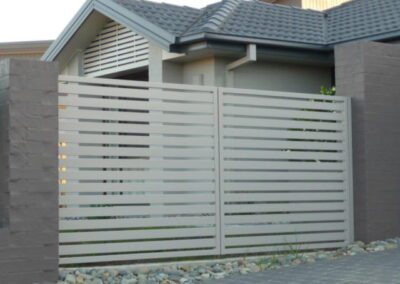 Aluminium Privacy Screens Brisbane Sunshine Coast manufacturing aluminium fence