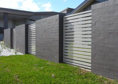 Aluminium Privacy Screens Brisbane Sunshine Coast manufacturing aluminium fence