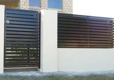 Aluminium Privacy Screens Brisbane Sunshine Coast manufacturing aluminium fence